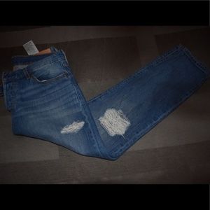 Levi’s Distressed medium wash 501 jeans Sz 28